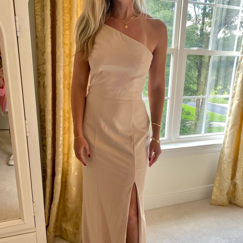 Amsale Sloan Dress in Fawn